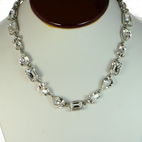 Oscar de la Renta Jewelry - 100% Authentic! Oscar de la Renta  Classic Swarovski Crystal Necklace